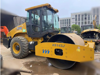 Ваљак XCMG XS143J