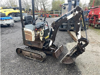 Мини багер BOBCAT E10