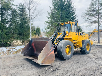 Натоварувач на тркала VOLVO L90