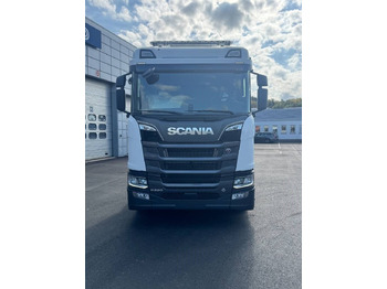 Камион со кука за подигање SCANIA R