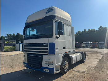 Камион влекач DAF XF 105 460