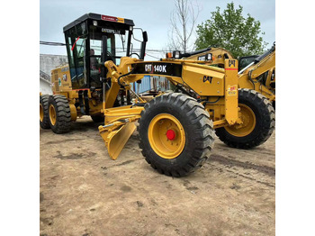 Порамнувач CATERPILLAR 140K