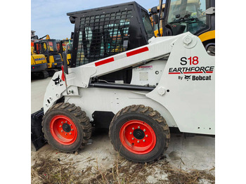 Компактен натоварувач BOBCAT S16