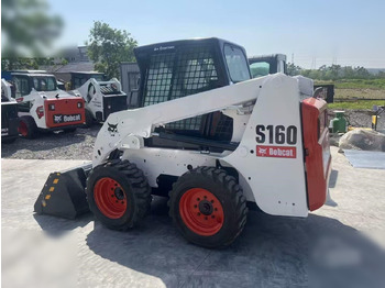 Компактен натоварувач BOBCAT S160