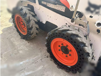 Компактен натоварувач BOBCAT S550: слика 3 Компактен натоварувач BOBCAT S550: слика 3