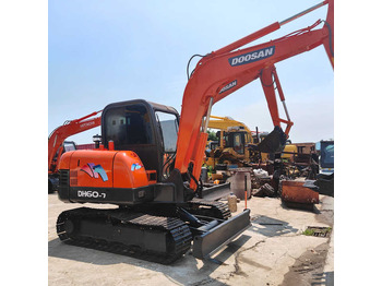 Багер гасеничар DOOSAN DH60-7