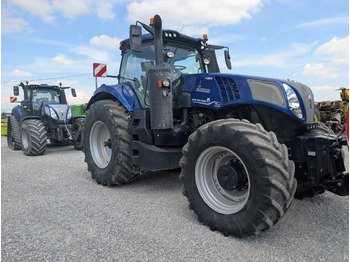 Трактор NEW HOLLAND T8