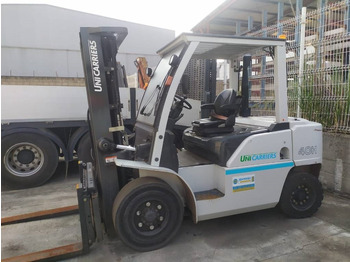 Дизел вилушкар UNICARRIERS
