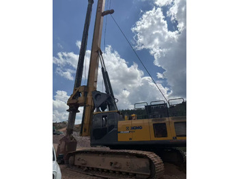 Камион со кран