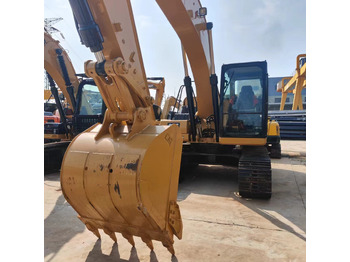 Градежна машина CATERPILLAR 320GC