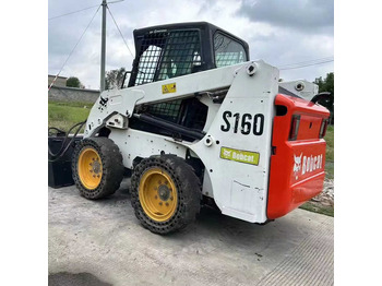 Компактен натоварувач BOBCAT S160