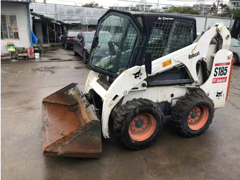 Компактен натоварувач BOBCAT S185