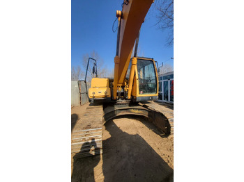 Багер гасеничар HYUNDAI R220LC-9S: слика 3 Багер гасеничар HYUNDAI R220LC-9S: слика 3