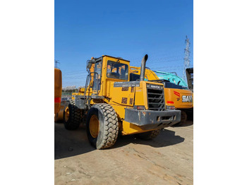 Натоварувач на тркала KOMATSU WA320