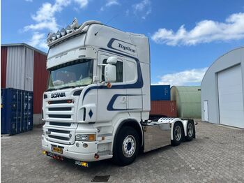 Камион влекач SCANIA R 560