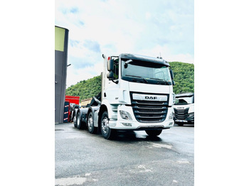 Камион со кука за подигање DAF CF 85