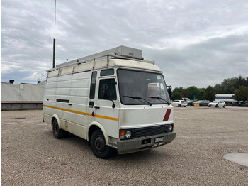 Товарно комбе FIAT 60 10: слика 2 Товарно комбе FIAT 60 10: слика 2