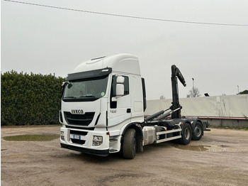 Камион со кука за подигање IVECO Stralis 500