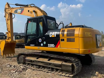 Багер гасеничар CATERPILLAR 320D2