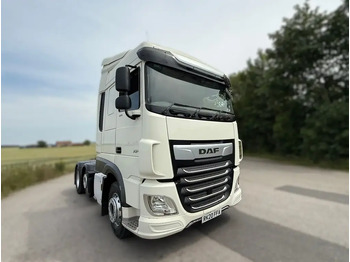 Камион влекач DAF XF 105