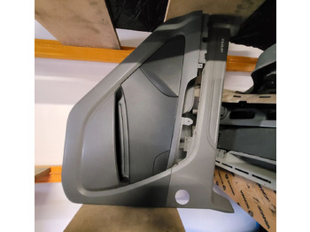 Врата и делови DAF CF