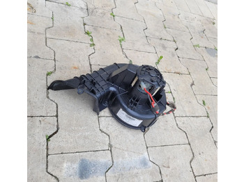 : фотографија на заглавието