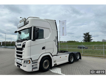 Камион влекач SCANIA S 650