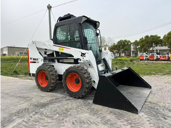 Компактен натоварувач BOBCAT S550