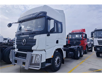 Камион влекач SHACMAN