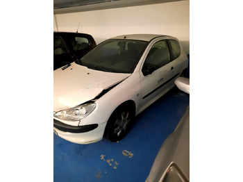 Автомобил PEUGEOT