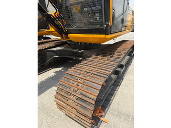 Багер JCB