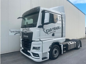 Камион влекач MAN TGX