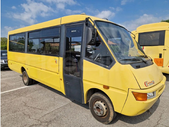 Школски автобус IVECO