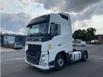 Камион влекач VOLVO FH 500