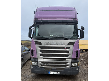 Камион влекач SCANIA R 420