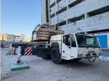 Кран за секакви терени DEMAG