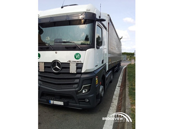 Камион влекач MERCEDES-BENZ Actros 1845