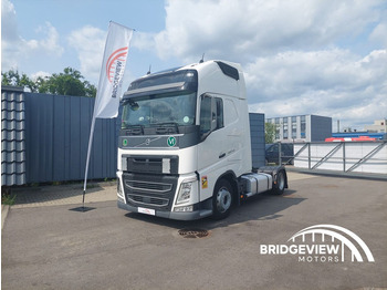 Камион влекач VOLVO FH 460