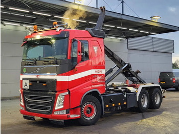 Камион со кабелски систем VOLVO FH 460