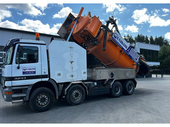 Вакуумски камион MERCEDES-BENZ Actros 3243