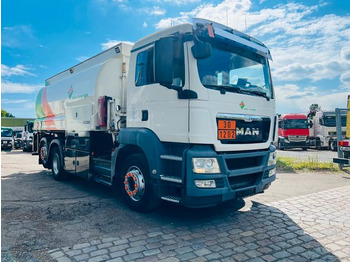 Камион цистерна MAN TGS 26.360