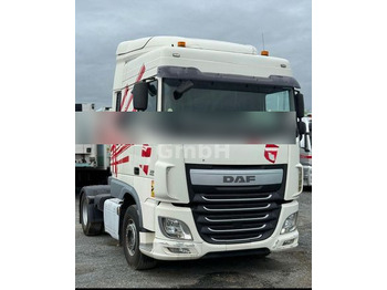 Камион влекач DAF XF 460