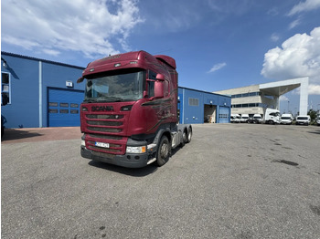 Камион влекач SCANIA R 450