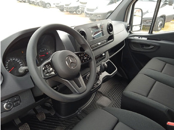 Комбе со отворен сандак, Комби со двојна кабина Mercedes-Benz 317 CDI Doka Pritsche: слика 3