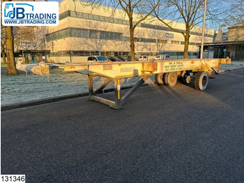 Транспортер на контејнер/ Полуприколка со променливо тело BUISCAR