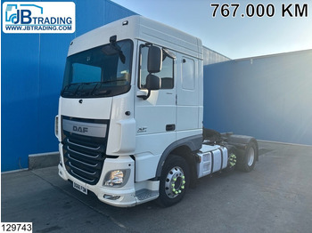 Камион влекач DAF XF 460