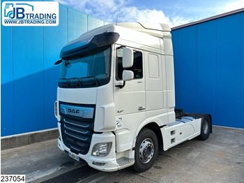 Камион влекач DAF XF 480