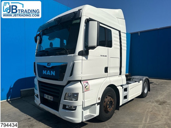 Камион влекач MAN TGX 18.460