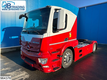 Камион влекач MERCEDES-BENZ Actros 1843