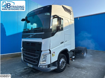 Камион влекач VOLVO FH 460